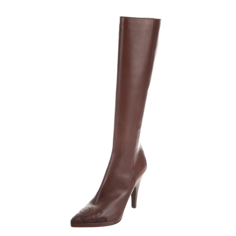 Prada Calzature Donna pointed toe knee-length boots with intricate detailing.